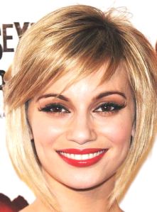 cute-short-bob-hairstyle-for-long-faces